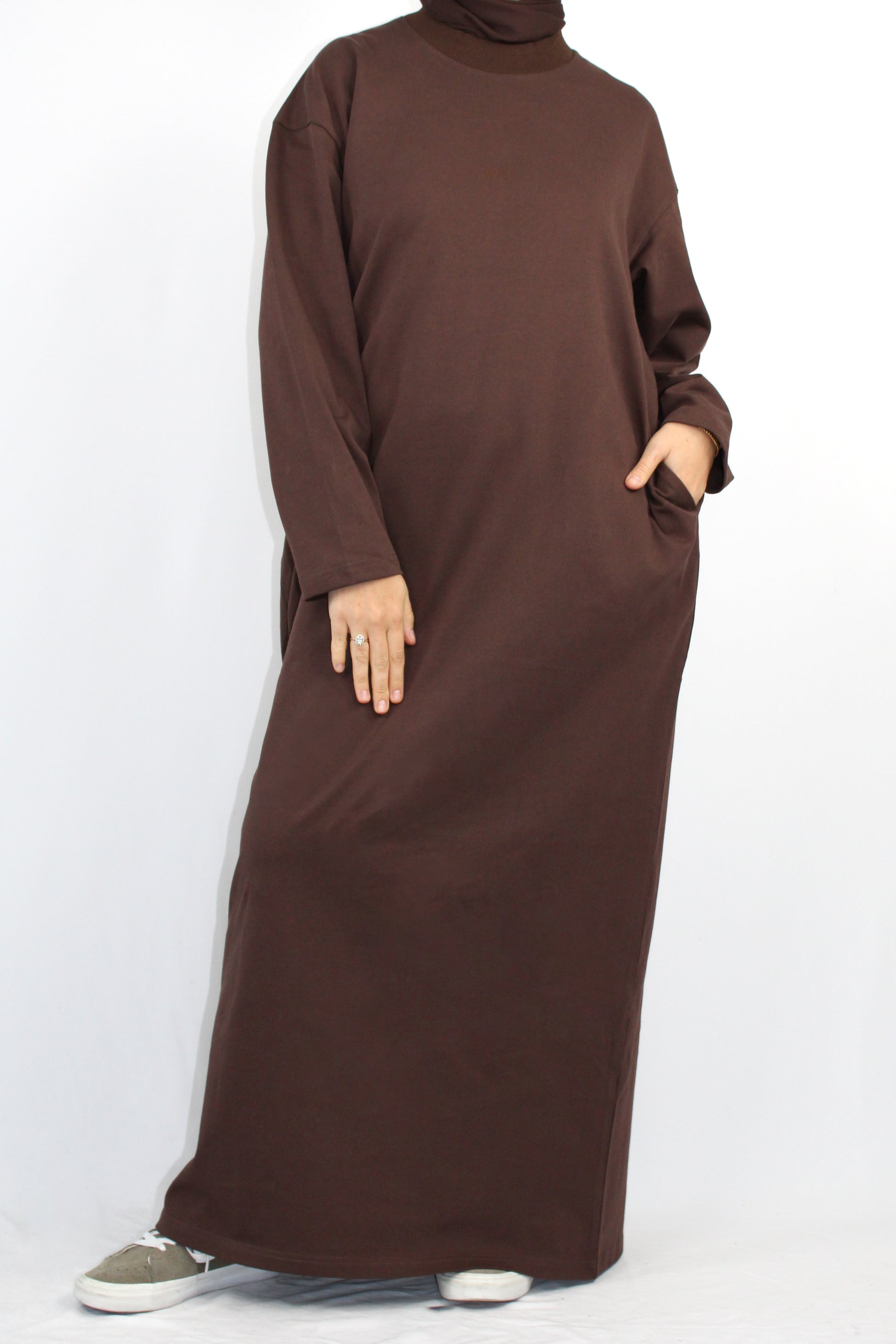 damascus t-shirt dress reviews Watch 5 Women Try On A Long-Sleeve T-Shirt Dress With Over 1,000 Perfect Reviews